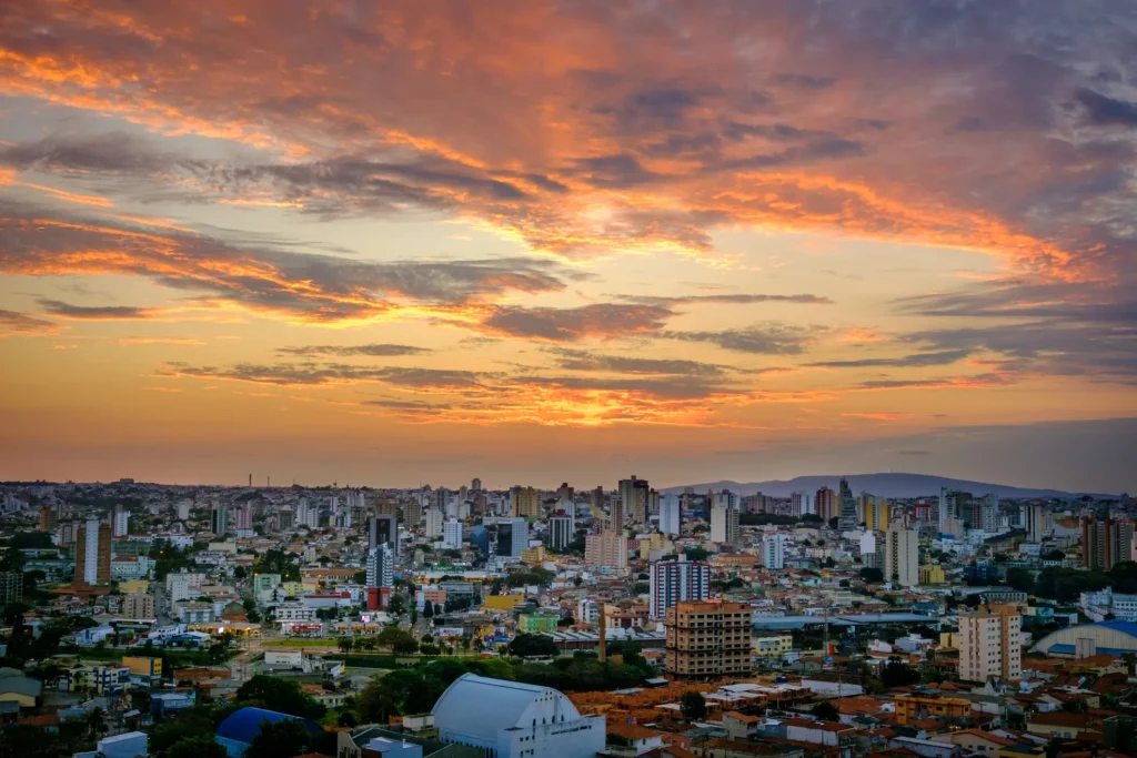 15-Beneficios-de-Morar-em-Sorocaba-Qualidade-de-Vida-e-Oportunidades-2-1024x683 15 Benefícios de Morar em Sorocaba: Qualidade de Vida e Oportunidades